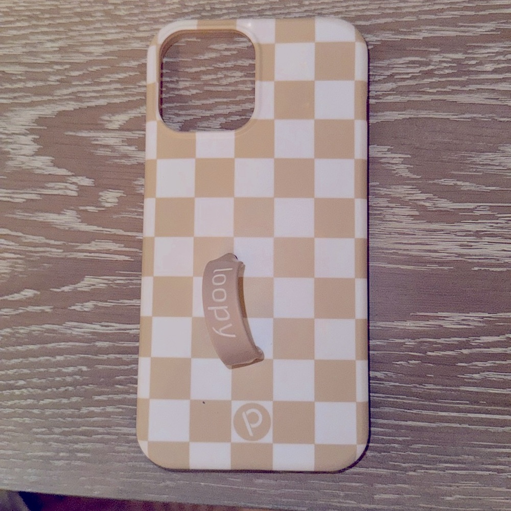 Loopy Case IPhone 12 Pro Max Tan/White Checkerboard